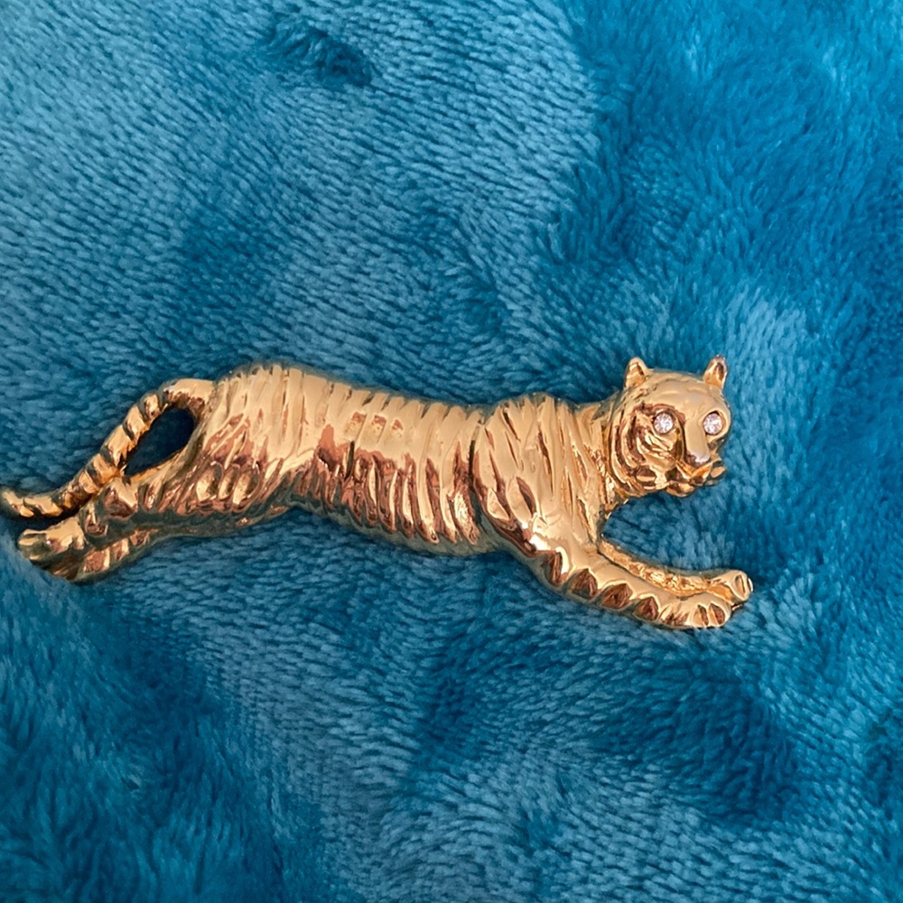 Gold Tiger Shaped Brooch -